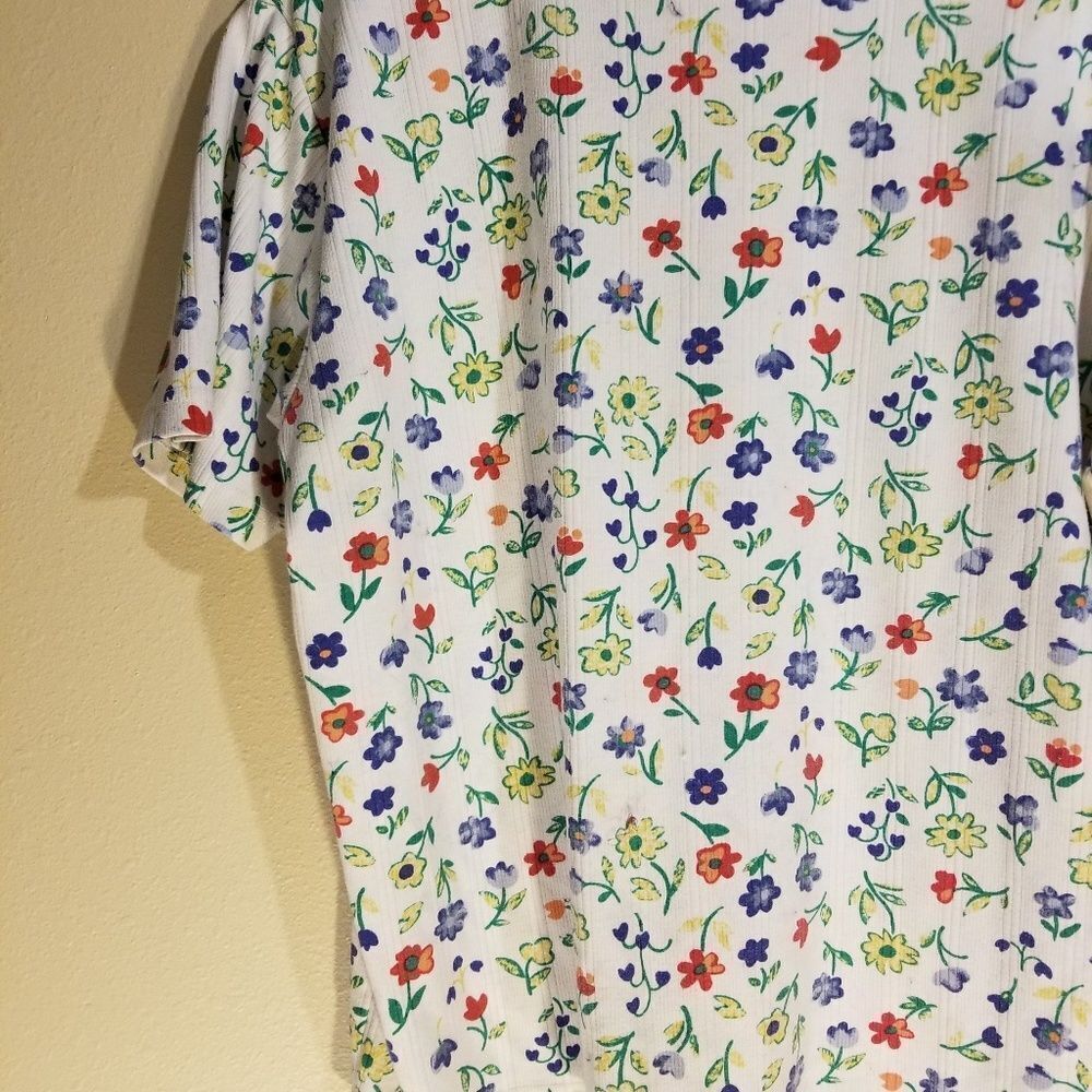 Cabin Creek adorable vintage tee - Picture 7 of 8